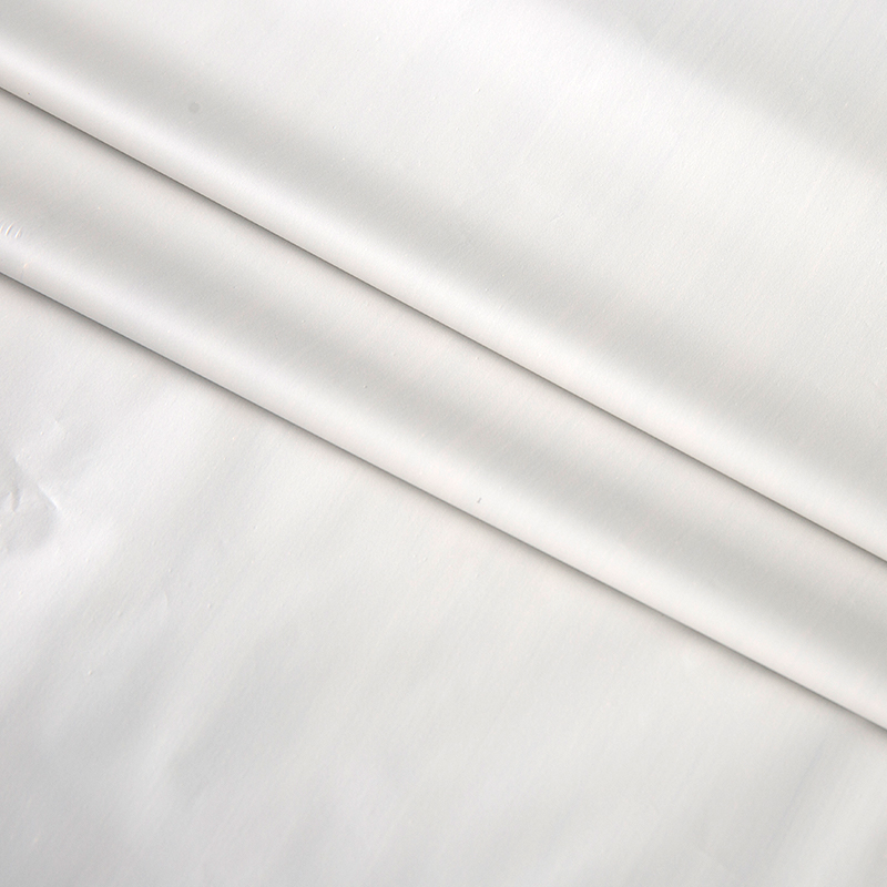 Baixo respirável 2 camadas 100% Blackout TPU Film para cortina bege + filme preto preto Blackout